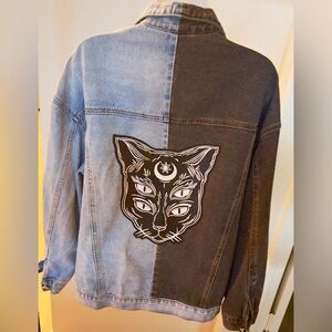 SHEIN Two-Tone Denim Jacket With 4 Eyed Cat